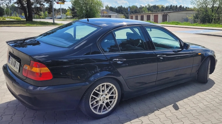 BMW Seria 3 cena 17000 przebieg: 296784, rok produkcji 2002 z Ujazd małe 154